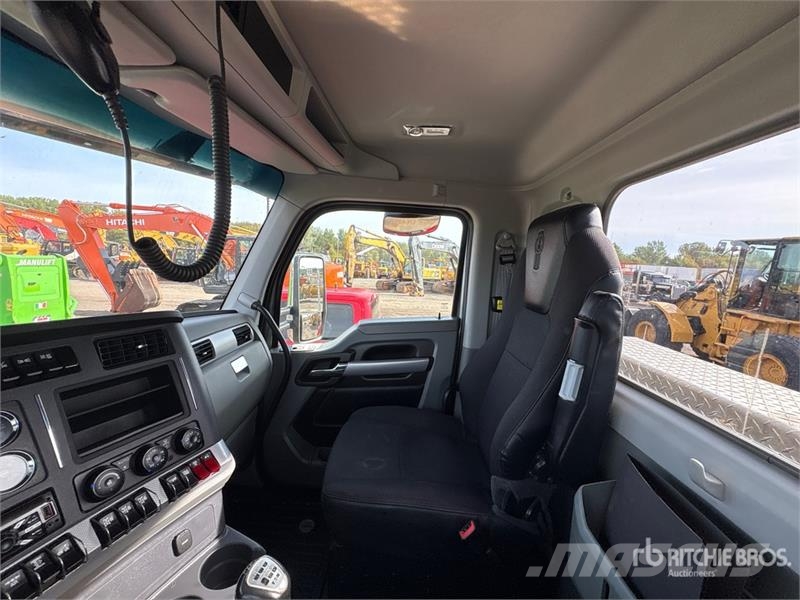 Kenworth T880 Tractores (camiões)