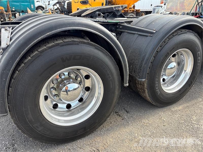 Kenworth T880 Tractores (camiões)