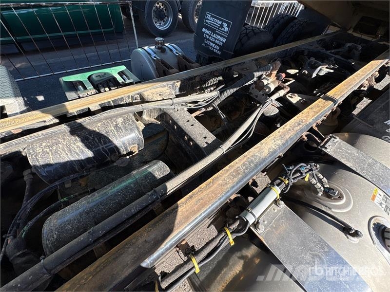 Kenworth T880 Camiones bañeras basculantes o volquetes