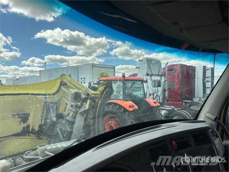 Kenworth T880 Vetopöytäautot