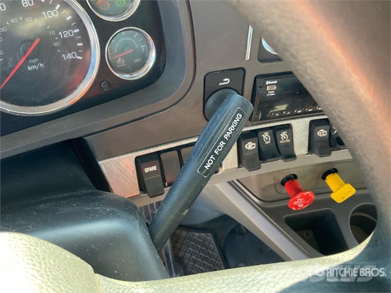 Kenworth T880 Camiones bañeras basculantes o volquetes