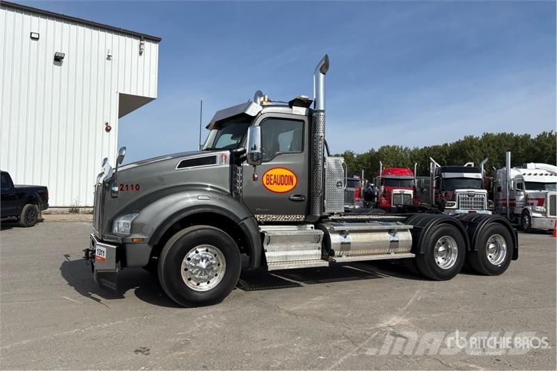 Kenworth T880 Tractores (camiões)
