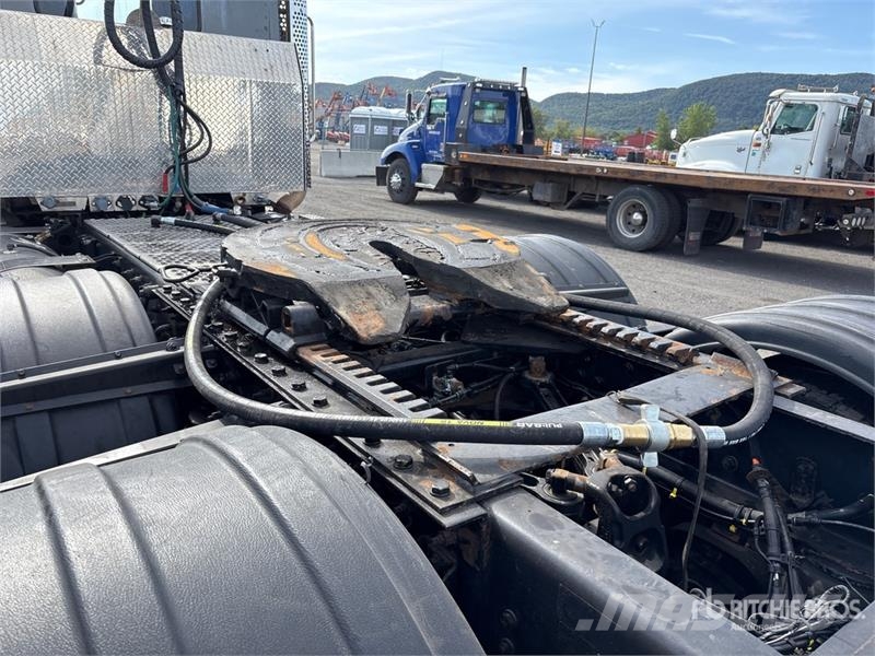 Kenworth T880 Tractores (camiões)