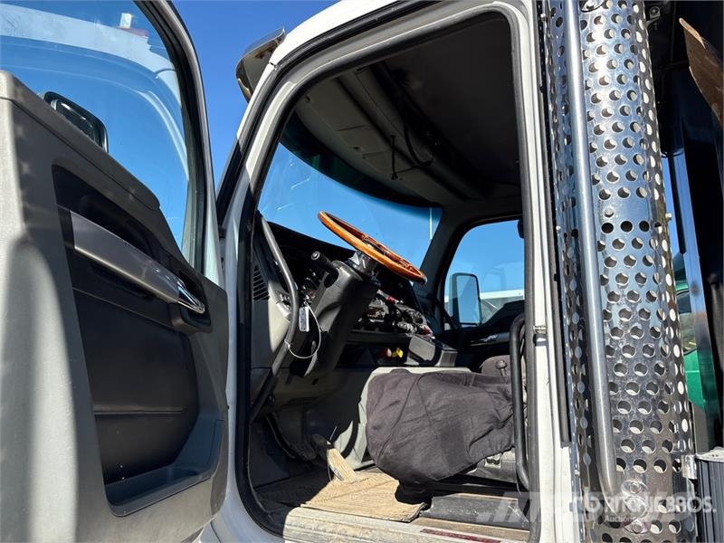 Kenworth T880 Camiones bañeras basculantes o volquetes