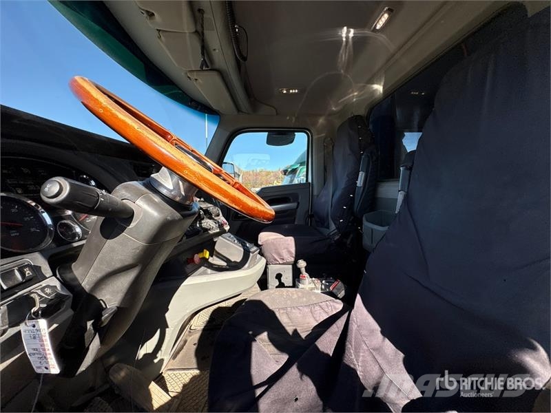 Kenworth T880 Camiones bañeras basculantes o volquetes