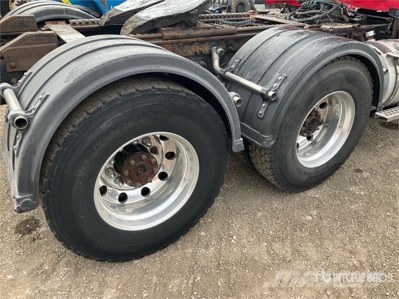 Kenworth T880 Prime Movers