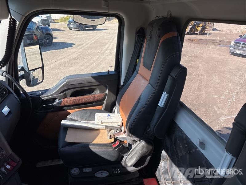 Kenworth T880 Prime Movers