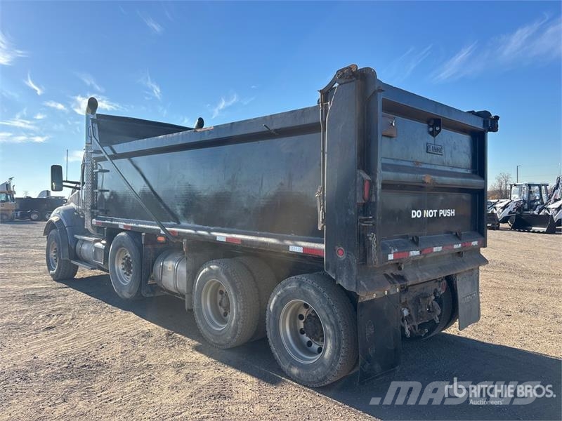 Kenworth T880 Pašizgāzējs