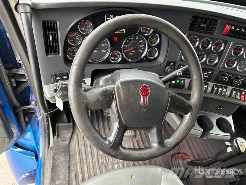 Kenworth T880 Sadulveokid