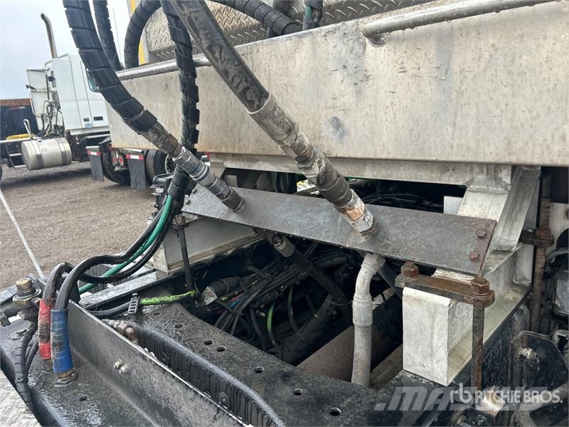 Kenworth T880 Trekkers
