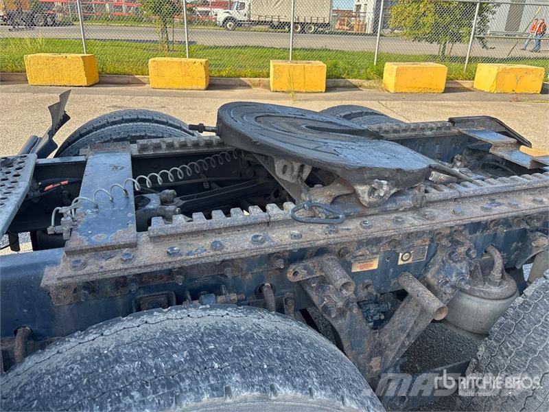 Kenworth T880 Naudoti vilkikai