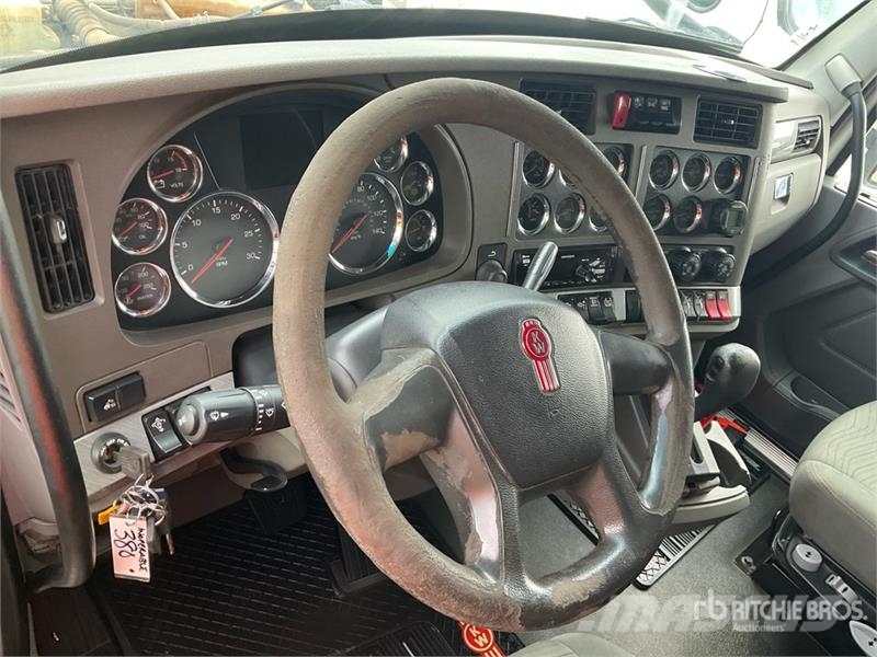 Kenworth T880 Prime Movers