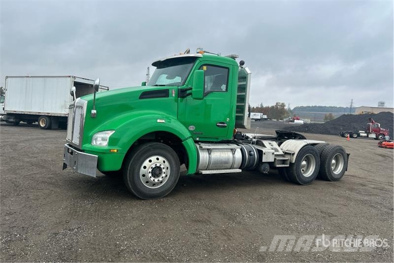 Kenworth T880 Trekkers