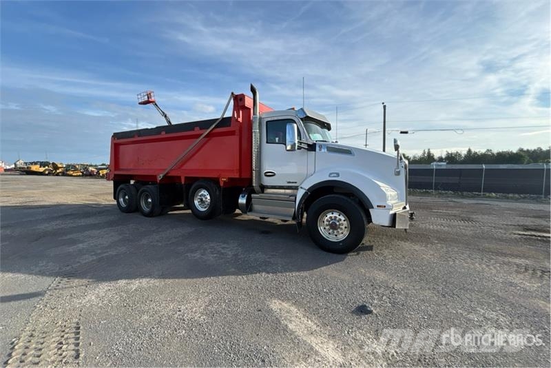Kenworth T880 傾卸式卡車
