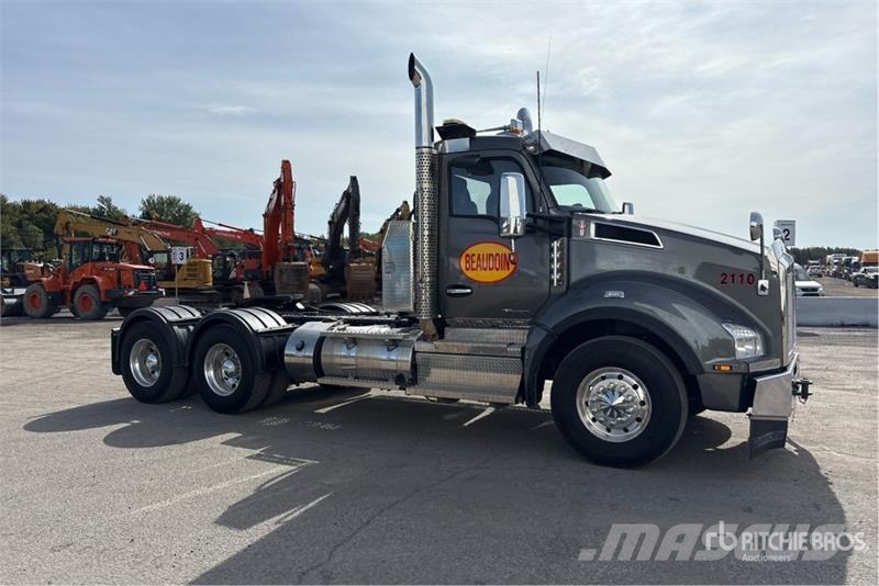 Kenworth T880 Tractores (camiões)