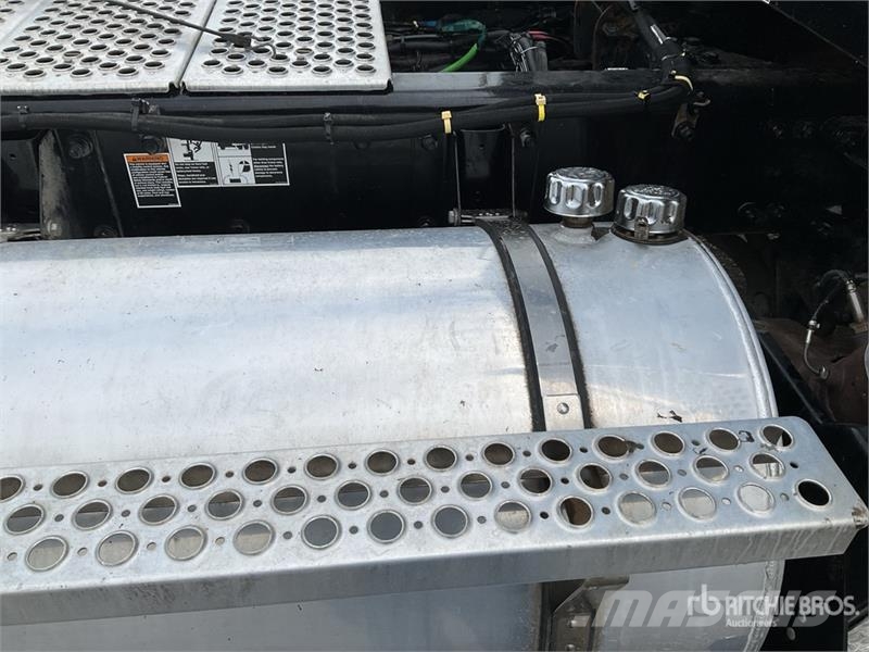 Kenworth T880 Prime Movers