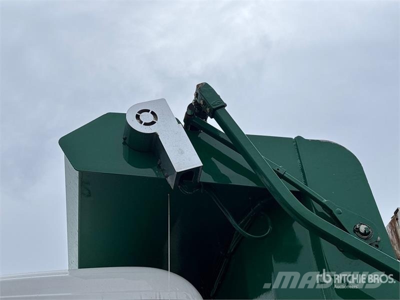 Kenworth T880 6x4 Snow Plow Truck Kommunal-Sonderfahrzeuge