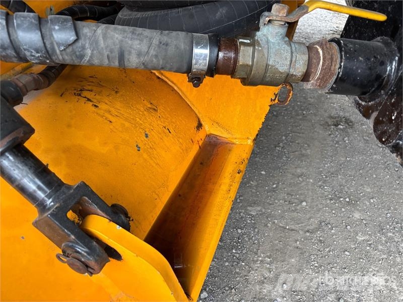 Kenworth T880 6x4 Snow Plow Truck Kommunal-Sonderfahrzeuge