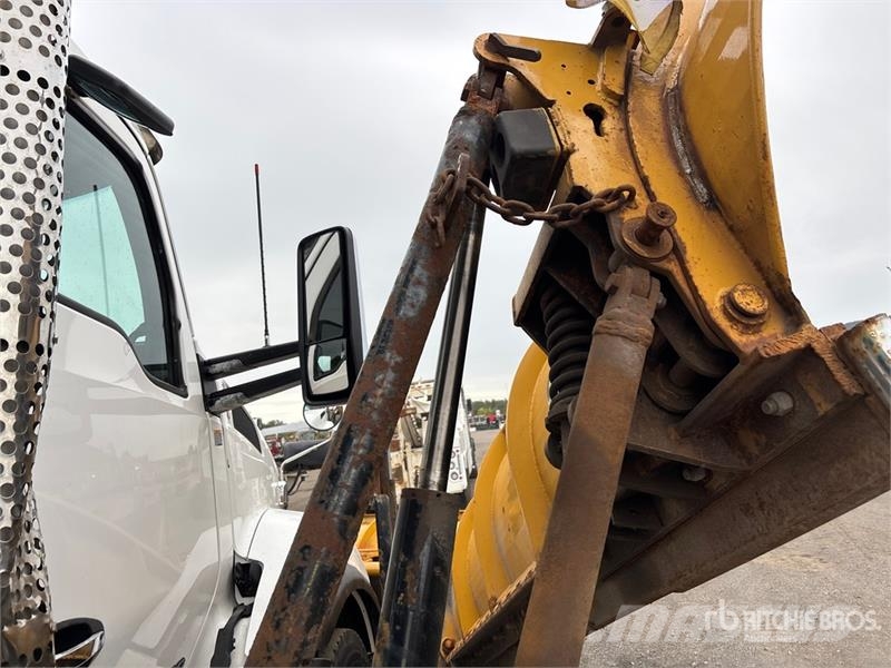 Kenworth T880 6x4 Snow Plow Truck Kommunal-Sonderfahrzeuge
