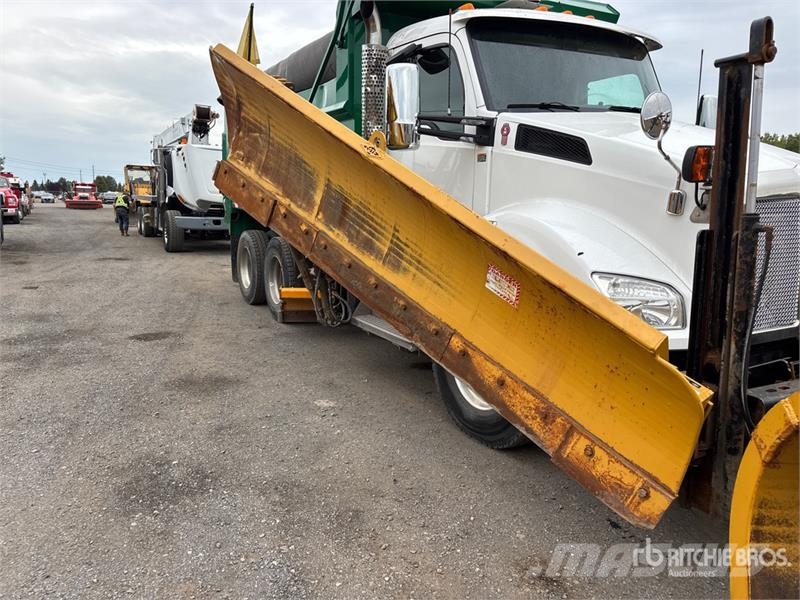 Kenworth T880 6x4 Snow Plow Truck Kommunal-Sonderfahrzeuge