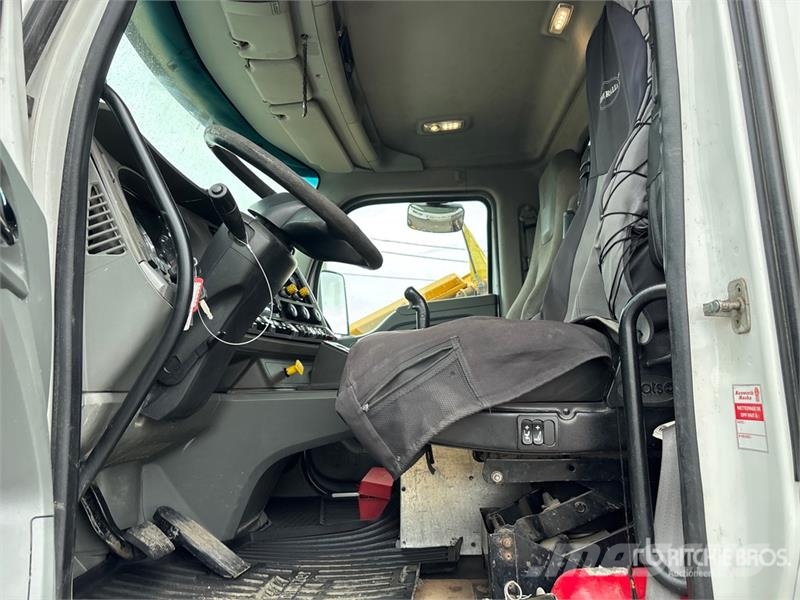 Kenworth T880 6x4 Snow Plow Truck Kommunal-Sonderfahrzeuge