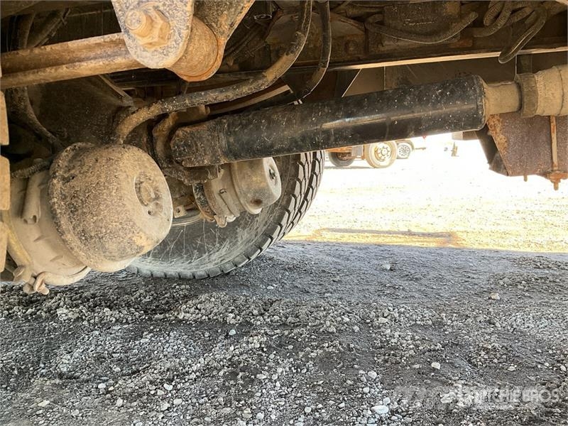 Kenworth Telelect Commander C4045 on Kenworth T300 4x2 Digg Fahrzeug mit mobiler Bohranlage