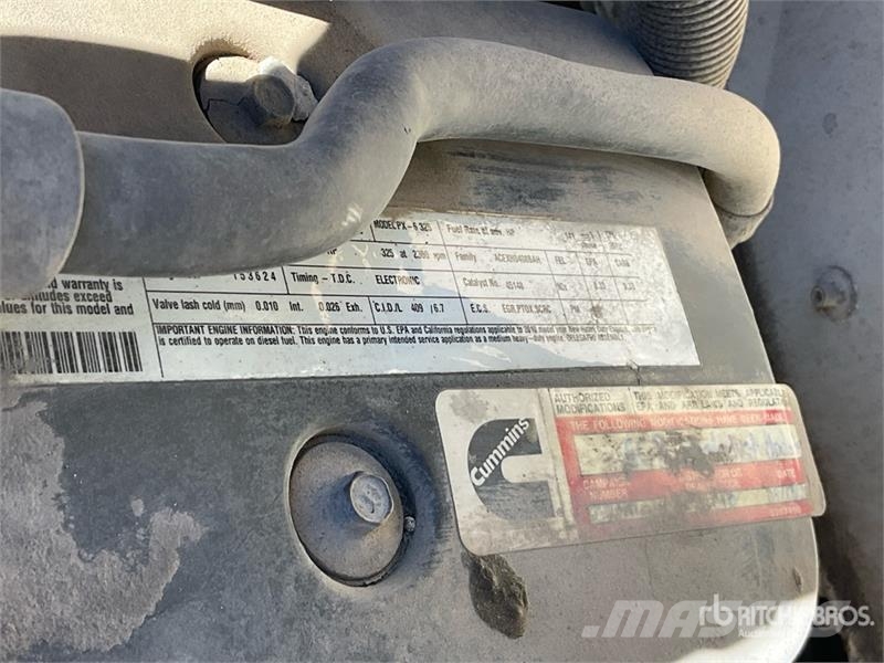 Kenworth Telelect Commander C4045 on Kenworth T300 4x2 Digg Fahrzeug mit mobiler Bohranlage