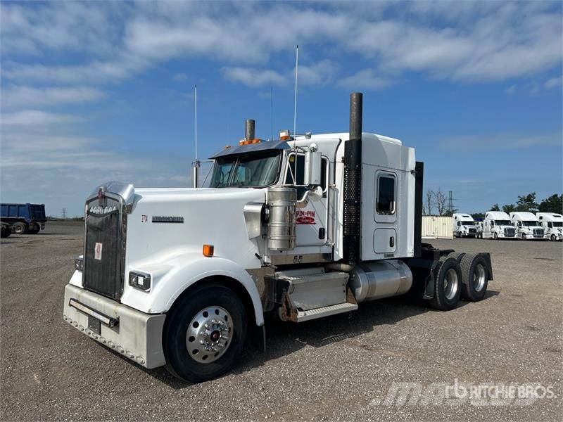 Kenworth W900 Tractor Units