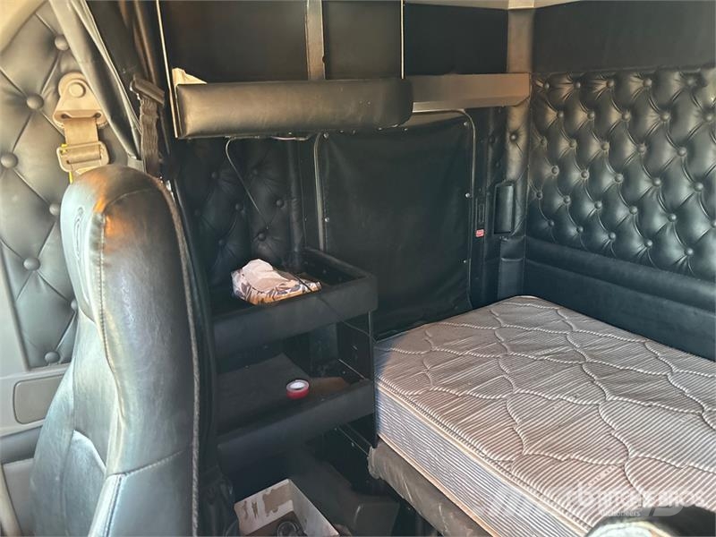 Kenworth W900 Vlačilci