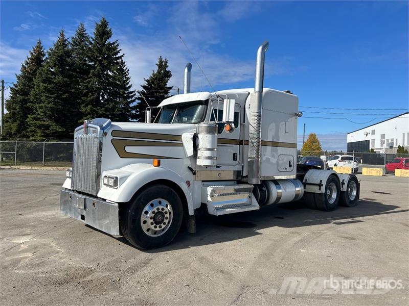 Kenworth W900 Tractor Units