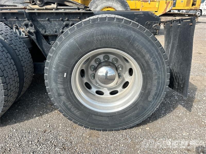 Kenworth W900 Tractor Units