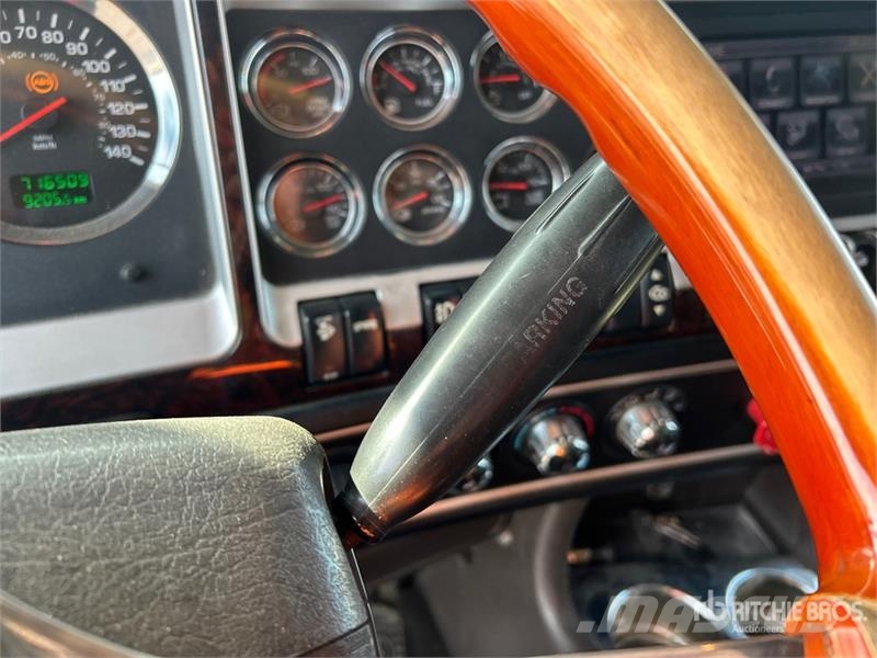 Kenworth W900 Tractor Units