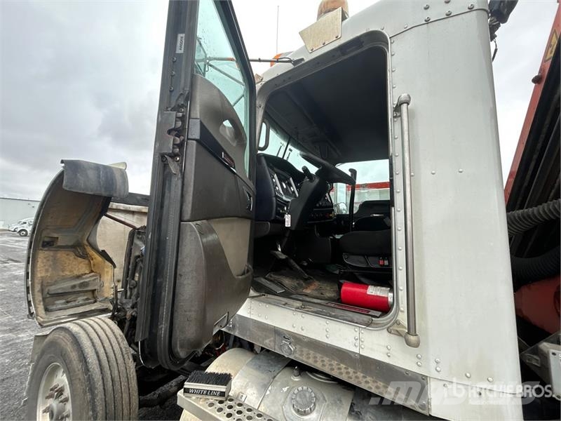 Kenworth W900 Caminhões guindaste