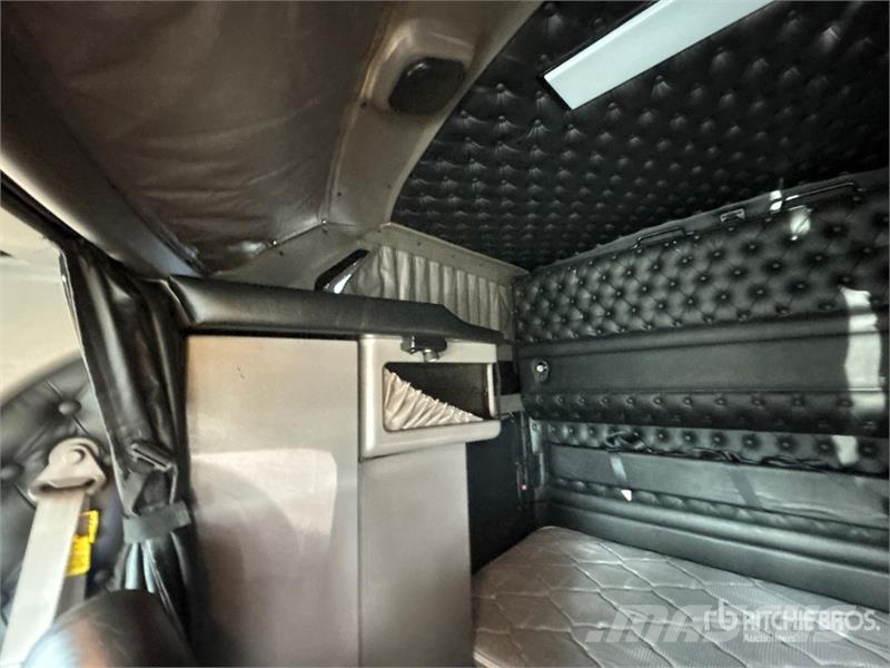 Kenworth W900 Traktorske jedinice