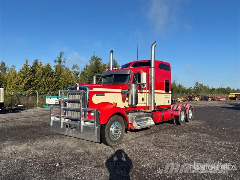 Kenworth W900 Tractor Units
