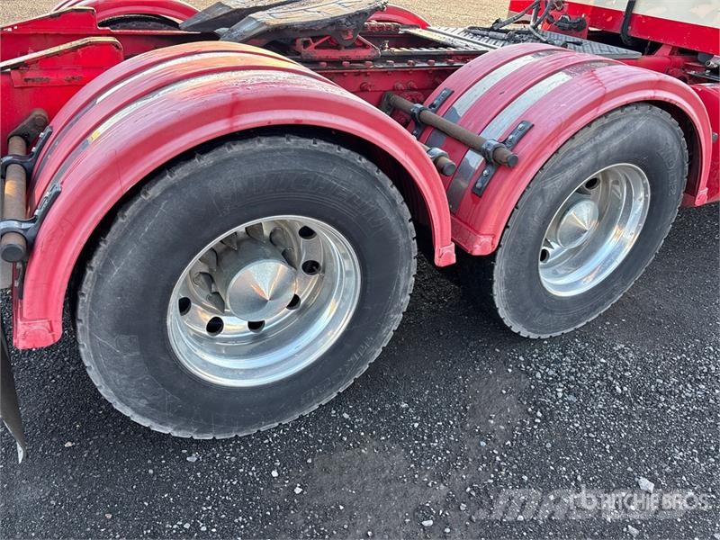 Kenworth W900 Tractor Units