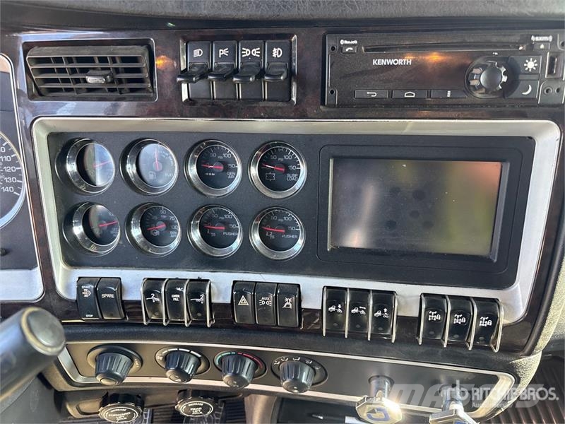 Kenworth W900 Vlačilci