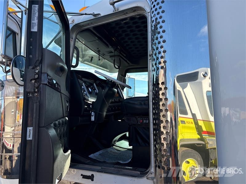 Kenworth W900 Trekkvogner