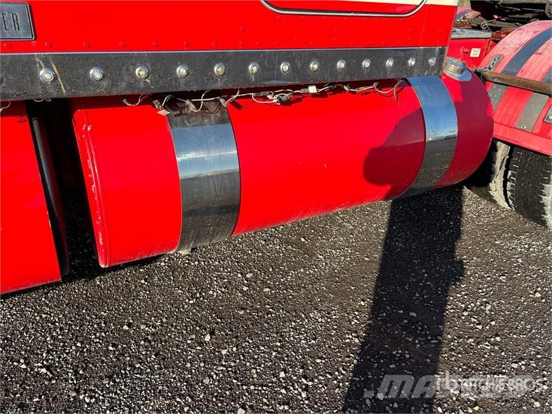 Kenworth W900 Tractor Units