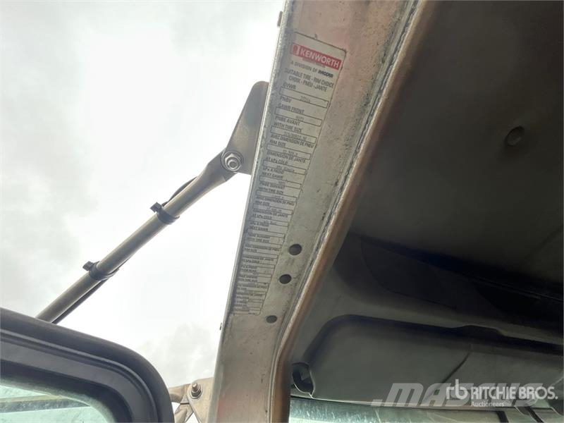 Kenworth W900 Caminhões guindaste