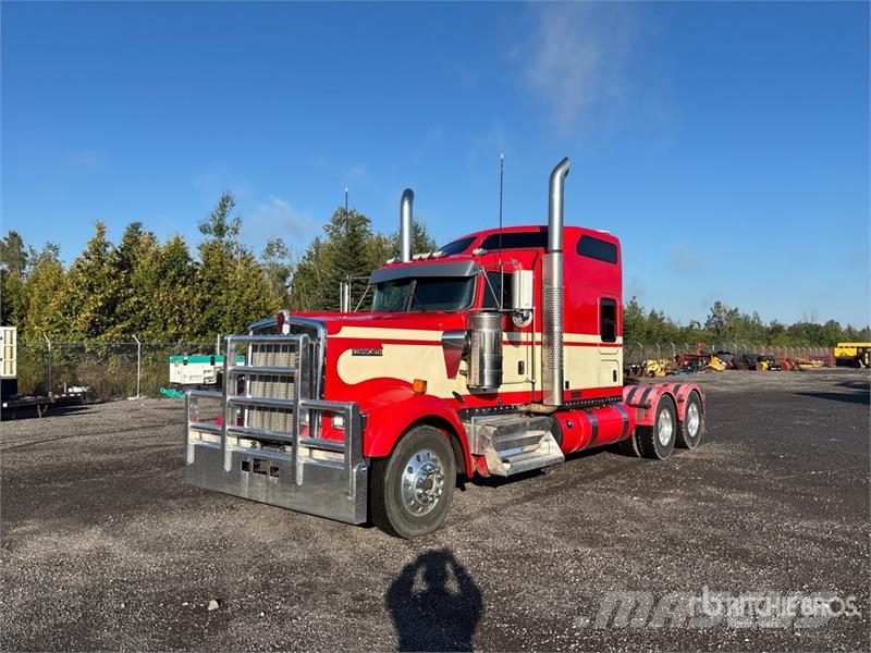 Kenworth W900 Tractor Units