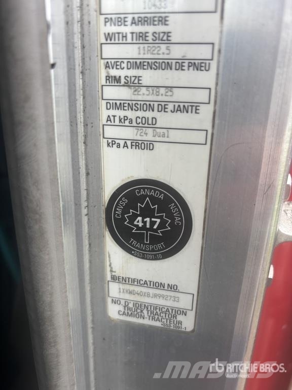 Kenworth W900 وحدات الجر