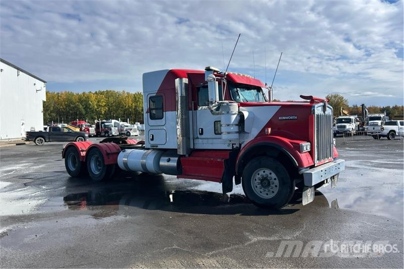 Kenworth W900 Sattelzugmaschinen
