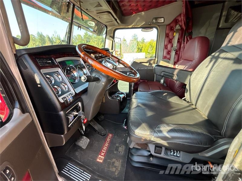 Kenworth W900 Tractor Units