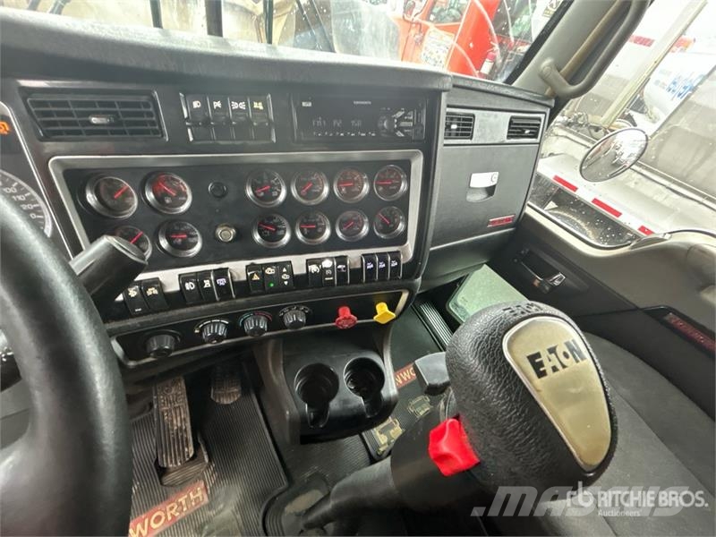 Kenworth W900 Caminhões guindaste
