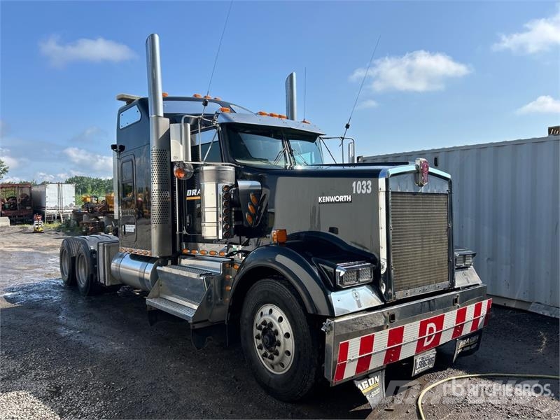 Kenworth W900L Prime Movers