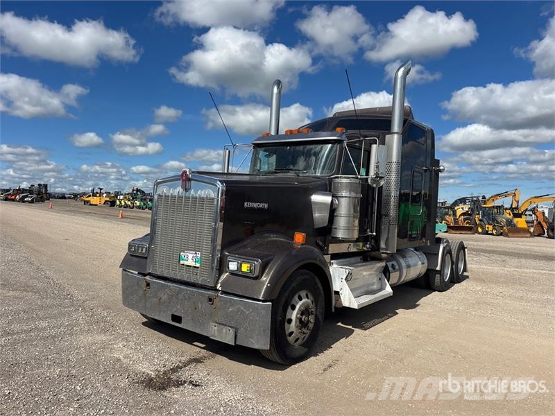 Kenworth W900L Tractor Units