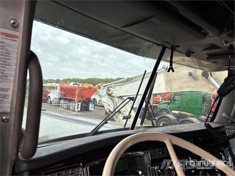 Kenworth W900L Tractores (camiões)