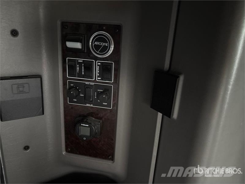 Kenworth W900L Tractores (camiões)