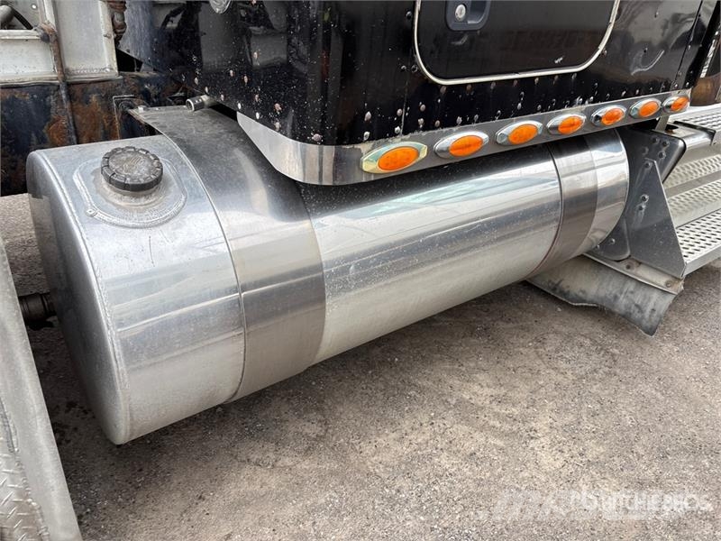 Kenworth W900L Tractores (camiões)